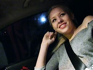 lovely Lola Taylor gets juicy poking on the back seat